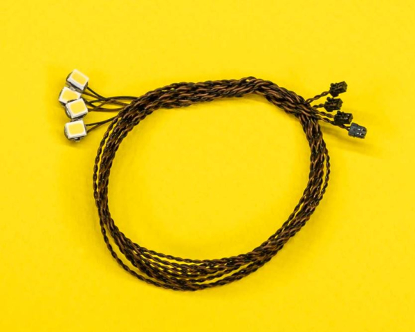 1x4 ORANGE LARGE-LED mit 30 cm Verbindungskabel